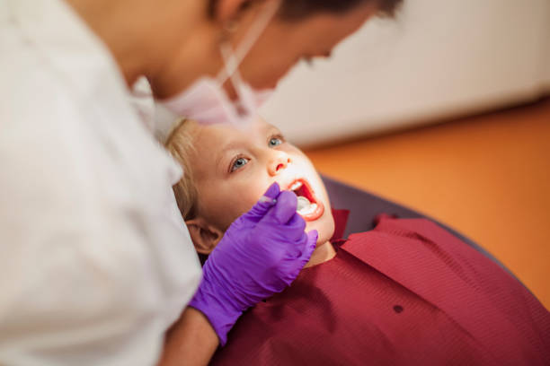 Best Cracked Tooth Emergency Dentist  in Dyersburg, TN